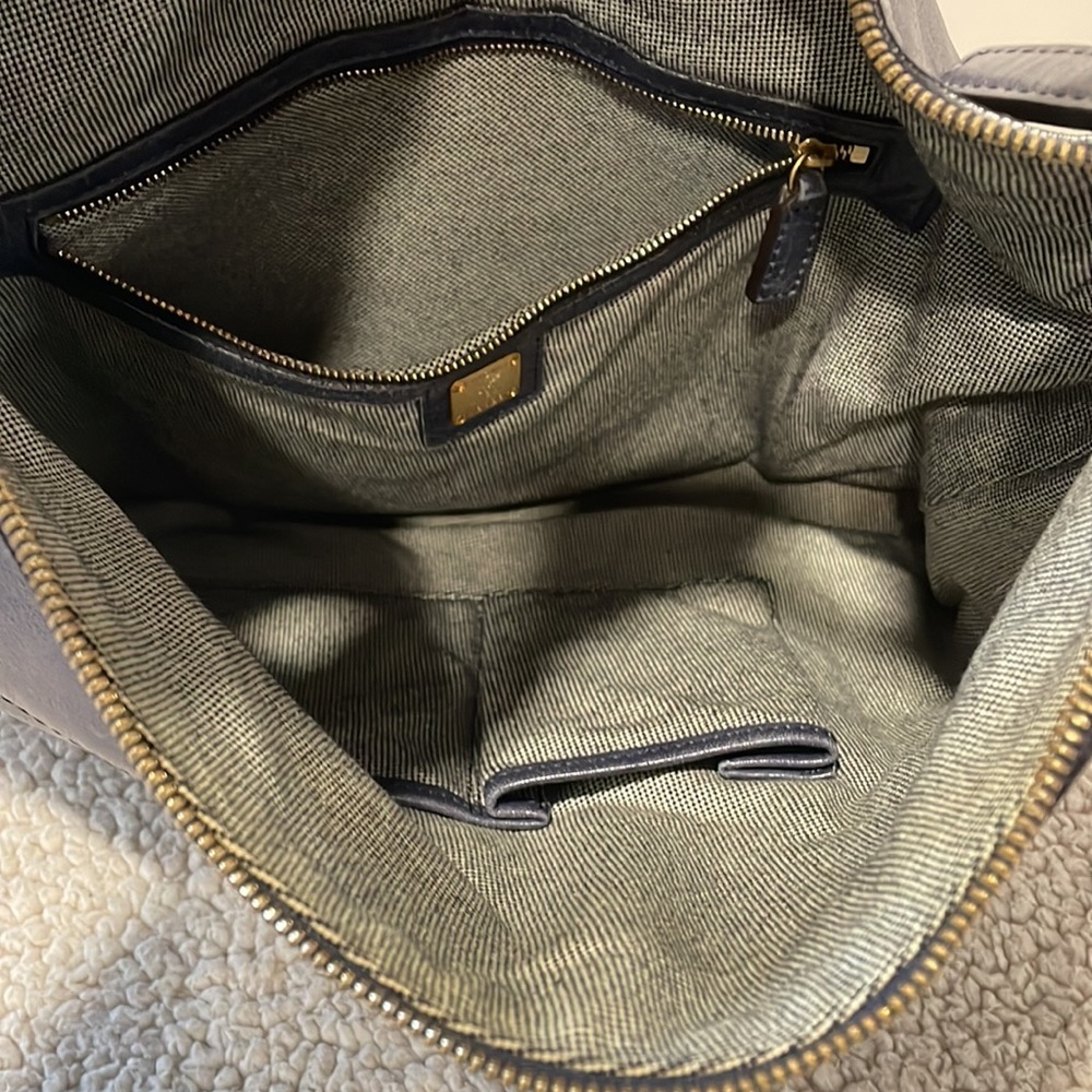 Authentic mcm hobo shoulder bag - Picture 3 of 4